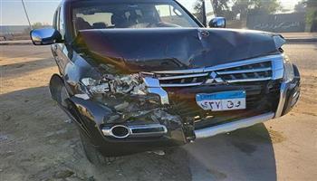 عمرو محمود ياسين يتعرض لحادث 