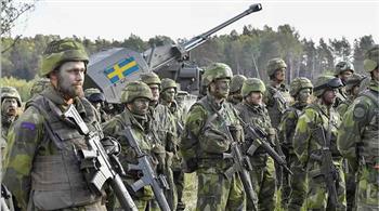   السويد ترفع درجة تأهب قواتها بسبب الوضع في أوكرانيا