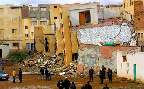 كابوس زلزال 2004 يخيم على المغاربة بعد هزات متتالية