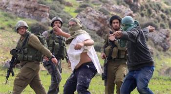   «المحامين العرب» يدين اعتداءات المستوطنين الإسرائيليين على الفلسطينيين
