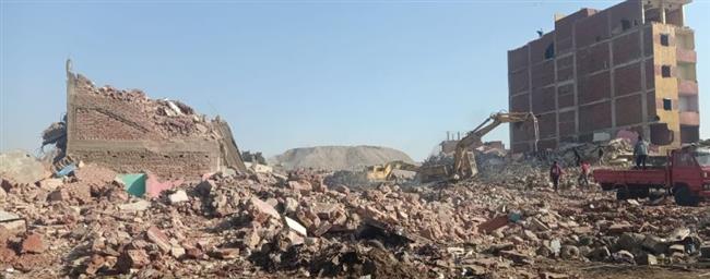 عزبة أبو قرن تستقبل العام الجديد بالتطوير