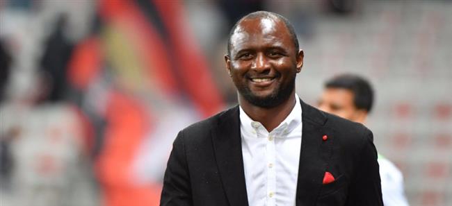 مدرب كريستال بالاس: لن أمنع اللاعبين من المشاركة فى كأس الأمم الإفريقية