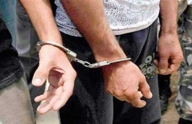 المنوفية.. ضبط شخصين لحيازتهما أسلحة نارية بقصد الاتجار