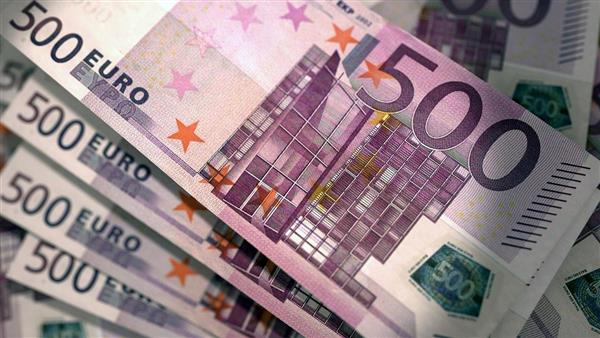 اليونان تعتزم جمع 12 مليار يورو من أسواق السندات في 2022