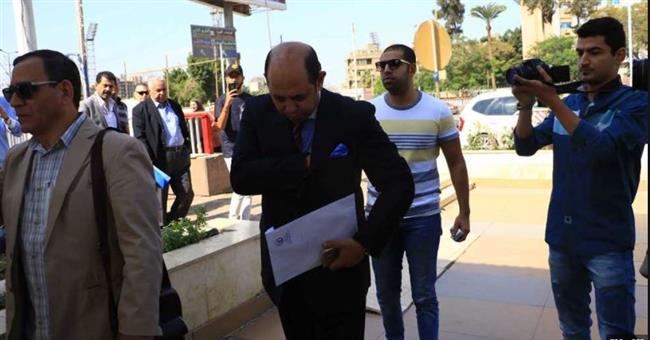 أحمد سليمان يصل الزمالك لتقديم أوراق ترشحه 