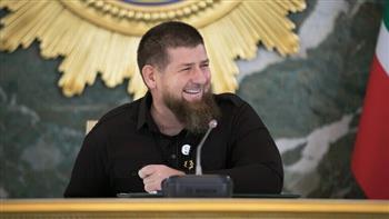 رئيس الشيشان: والدتي توبخني أحيانا