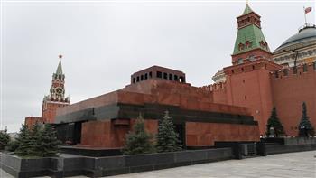   الناطق باسم الرئاسة الروسية يعلق على نقل جثمان لينين من الضريح