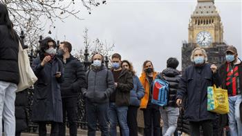   بريطانيا: لا مزيد من القيود على فيروس كورونا قبل العام الجديد
