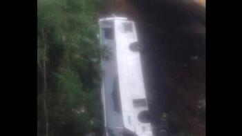   مقتل 7 أشخاص بسقوط حافلة في هاوية وسط كولومبيا