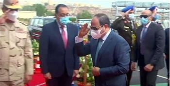   الرئيس السيسى يصل مقر افتتاح مصنع اليوريا فى أسوان.. فيديو