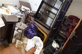 محافظ الشرقية: غلق 12 مستشفى ومركزا وعيادة طبية بفاقوس لخطورتها على الصحة