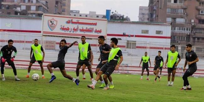 تقسيمة قوية بين اللاعبين فى تدريبات الزمالك وتألق رباعي الفريق