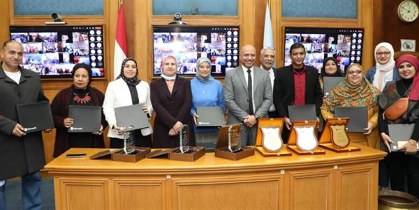 التعليم تشارك في تكريم 535 معلم متميز من برنامج المعلمين الذي أطلقته مايكروسوفت