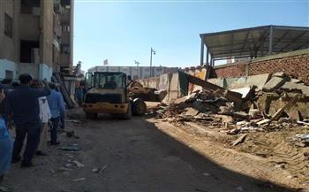 حملة مكبرة لإزالة الإشغالات والتعديات بشارع يحيى بالسويس