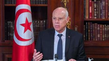   الرئيس التونسي يبحث الوضع الاقتصادي مع رئيس اتحاد الصناعة
