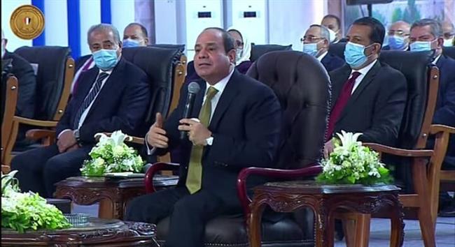 السيسي يتعهد بالعمل مع الحكومة على تغيير الواقع في مصر إلى الأفضل
