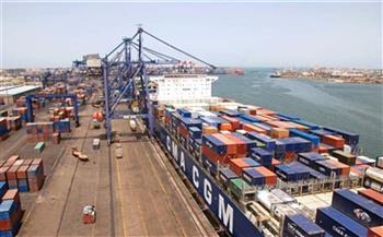 تداول 419 شاحنة و2278 طن بضائع بموانيء البحر الأحمر