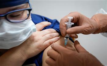   الفلبين الرابعة عالميًا في التطعيم اليومي ضد «كورونا»