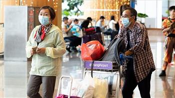   سنغافورة تشدد الإجراءات على المسافرين بسبب متحور «أوميكرون»