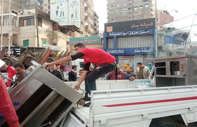 حملات مكبرة لإزالة الإشغالات بثلاث أحياء بالإسكندرية 