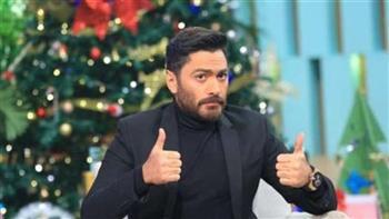 حلقة مليئة بالمفاجأت.. تامر حسنى ضيف «معكم منى الشاذلى» غدا