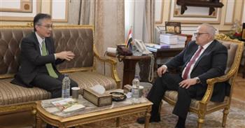   الخشت يبحث مع سفير اليابان بالقاهرة تعزيز التعاون مع الجامعات اليابانية
