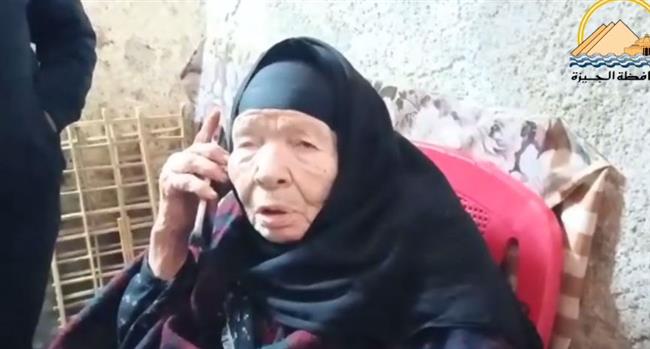  الجيزة تستجيب لشكوى مواطنة مسنة تتضرر من تسرب مياه أدي إلي غرق أرضية منزلها