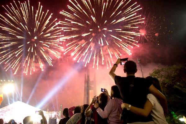 تعزيز الإجراءات الأمنية لتأمين احتفالات رأس السنة فى الجزائر