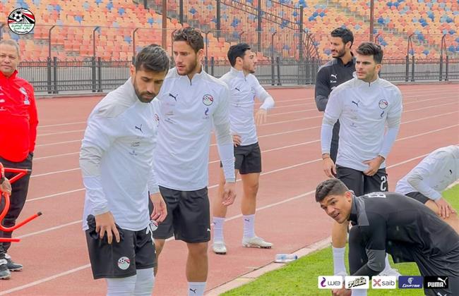 المنتخب الوطني الأول لكرة القدم يؤدي تدريبًا صباحيا في بداية استعداداته لأمم إفريقيا