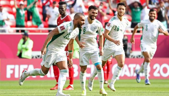 الجزائر يستدرج لبنان للابتعاد بصدارة المجموعة