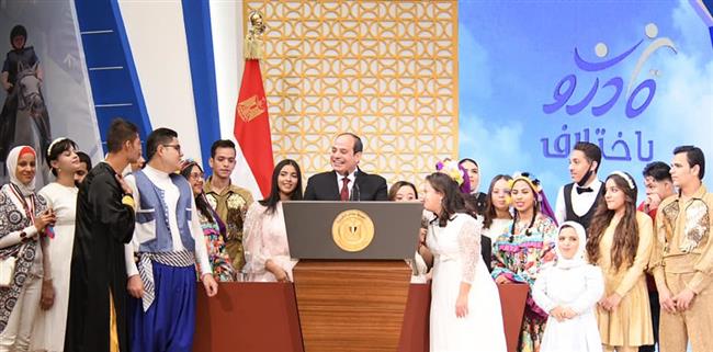 الطفل محمد ماضي: كنت قلقان قبل صعودي للمسرح ولما شوفت الرئيس كنت فرحان جدا