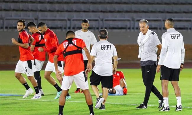 اليوم.. منتخب مصر يبدأ الاستعداد لمواجهة الجزائر