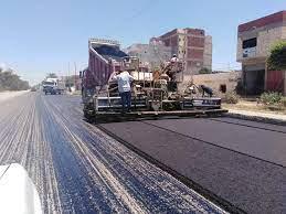محافظ الجيزة: استمرار رفع كفاءة الطرق والتصدي بحزم للبناء المخالف