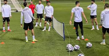 منتخب مصر يؤدي تدريبه مكتملًا استعدادًا للقاء الجزائر