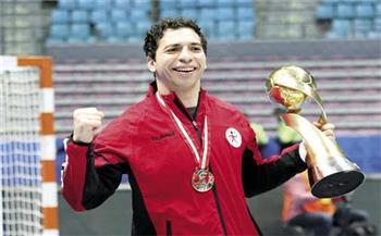 الأحمر ينتظم غدا في معسكر منتخب اليد استعدادا لكأس الأمم الأفريقية