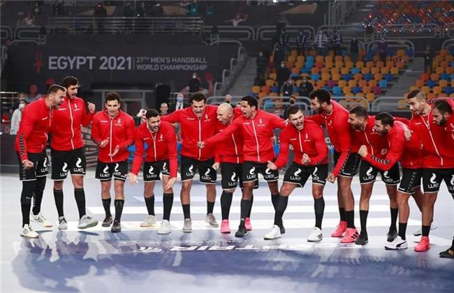 «حماس وتفاؤل» في جلسة تصوير منتخب اليد استعدادًا لكأس الأمم الأفريقية