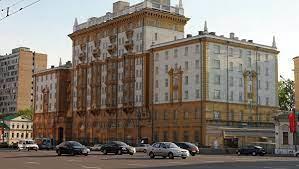   السفارة الأمريكية في موسكو: روسيا والولايات المتحدة تحرزان تقدمًا في القضايا الثنائية
