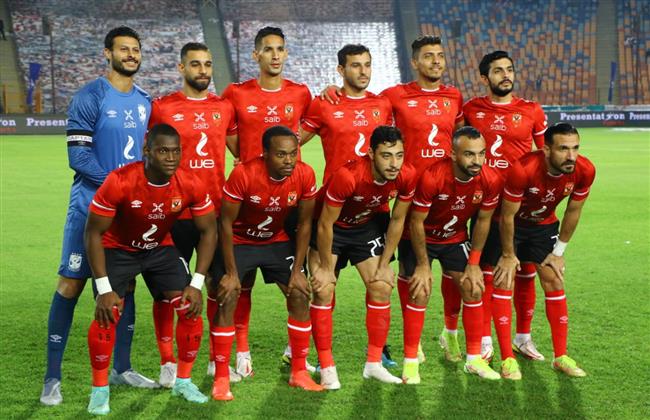 رهان الأهلى لحل أزمة أمم أفريقيا ومونديال الأندية