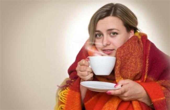 لهذا السبب النساء يشعّرن بالبرد أكثر من الرجال