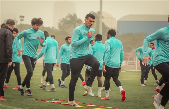 مران الأهلي..  ثلاثي الشباب المحترف بالتشيك يشارك  في التدريبات