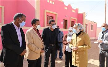   زيارة مفاجئة لنائب محافظ الوادي الجديد بعدد من مدارس قرية الجزائر