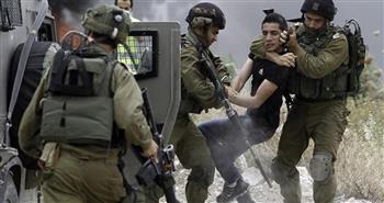   جنود إسرائيليون يعتقلون 17 فلسطينيًا في الضفة الغربية