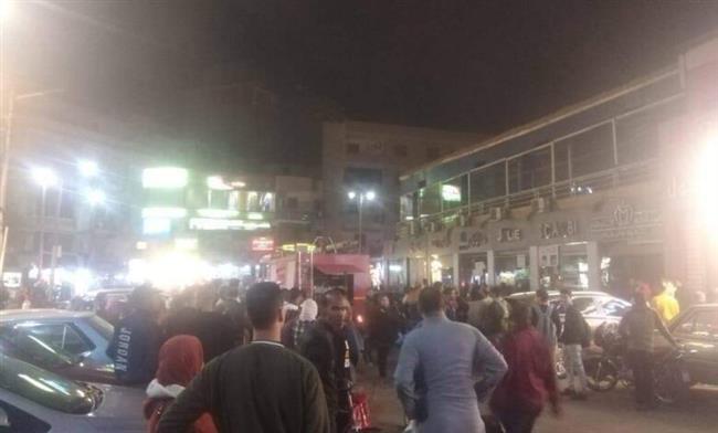 عاجل .. نشوب حريق هائل في مول تجاري في قنا