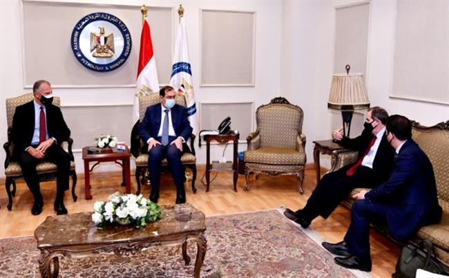 وزير البترول يلتقي رئيس بكتل العالمية 