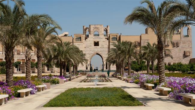 الجامعة الأمريكية تنظم حلقة نقاش حول تاريخ تصميم الصحف والمجلات المصرية