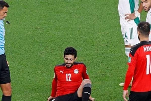 طبيب الأهلى يكشف تفاصيل إصابة أيمن أشرف وموقفه من السوبر