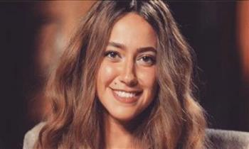 بعد إصابته بكورونا.. هند عبد الحليم تطلب الدعاء لوالدها