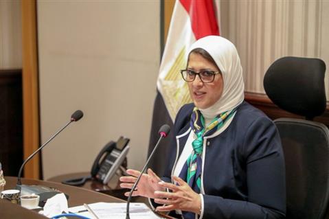 وزيرة الصحة تتابع سير العمل بمراكز لقاح  كورونا بمحافظات الجمهورية