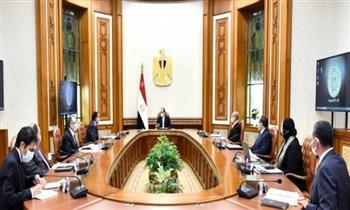 السيسى يتابع تطوير صناعة الأسمنت والحديد والصلب