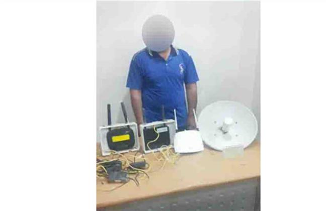 ضبط شبكتين لتوزيع خدمات الإنترنت بدون تصريح بالغربية والمنيا